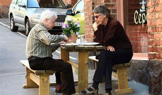 芬兰人现在的生活（千湖之国芬兰现状）(3)