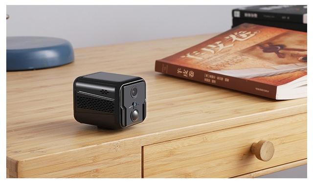 家庭智能云监控摄像头（随时随地远程看家）(1)