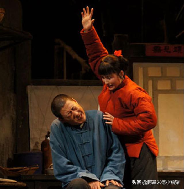 分析骆驼祥子里面的虎妞（骆驼祥子用比较）(7)