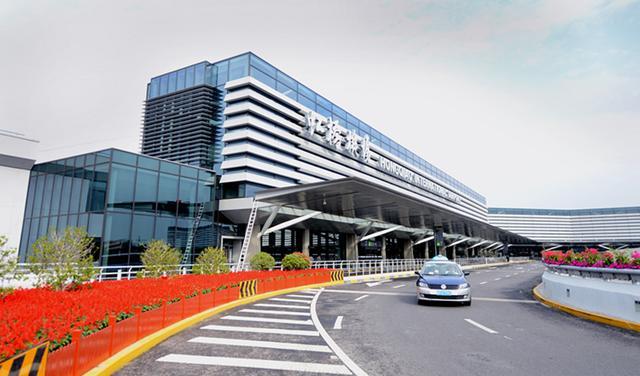 虹桥机场t1几个登机口（虹桥机场T1全面启用）(1)