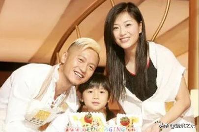 网红刘小慧近况（50岁刘小慧转型当网红）(9)