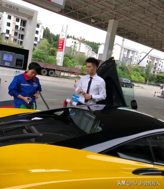 网红张大奕晒生活照（女网红越来越好嫁了）(4)