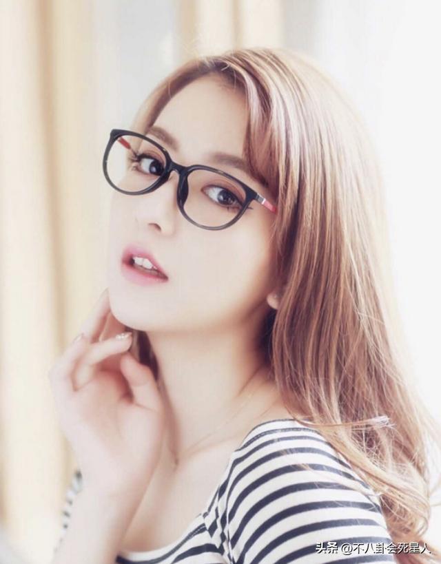 网红张大奕晒生活照（女网红越来越好嫁了）(10)