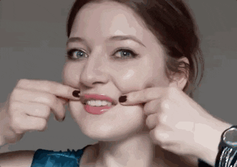 李嘉欣微博晒美照（48岁李嘉欣的苹果肌饱满到不敢认）(30)