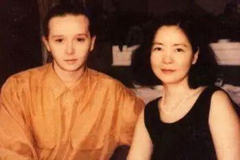 邓丽君20年前逝世（生前十亿个掌声）(8)