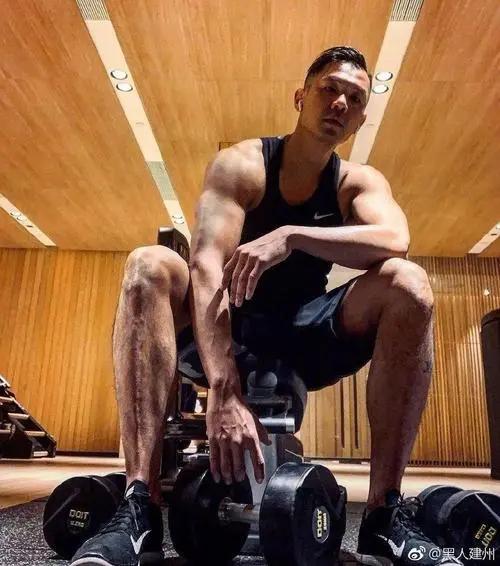 陈建州为啥打汪小菲（34湾湾打手）(24)