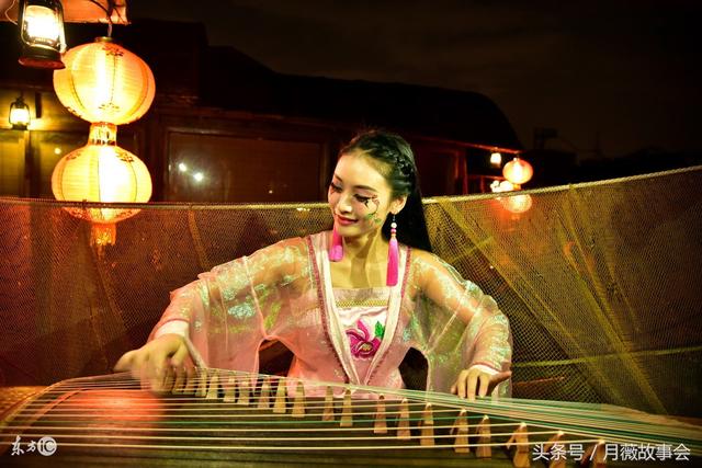 民间鬼故事七月鬼节不可以出去（鬼节千万不要去浴室洗澡）(4)