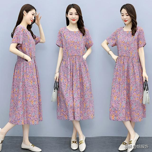 初秋穿搭复古连衣裙（穿搭几款优雅显瘦的文艺碎花连衣裙）(18)