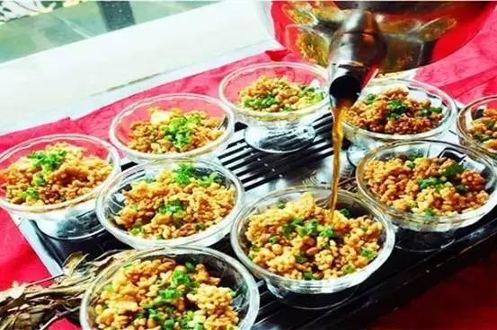 贵州黔东南有哪些特产小吃（贵州黔东南这16道美食）(13)