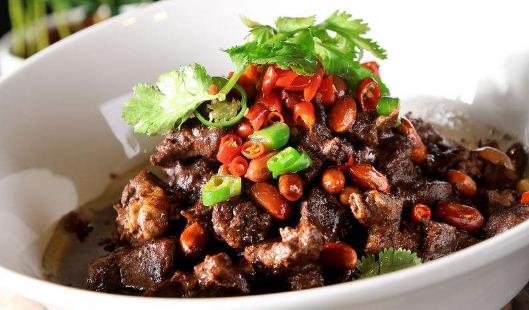 贵州黔东南有哪些特产小吃（贵州黔东南这16道美食）(9)