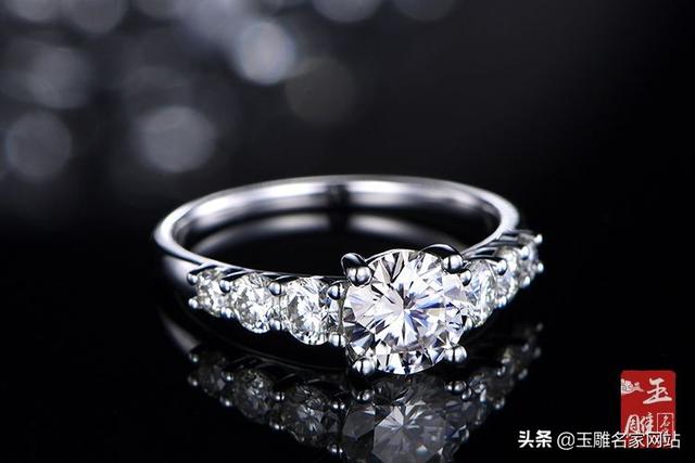 描述钻石与仿钻的几种鉴别方法（如何区分钻石与仿钻）(4)