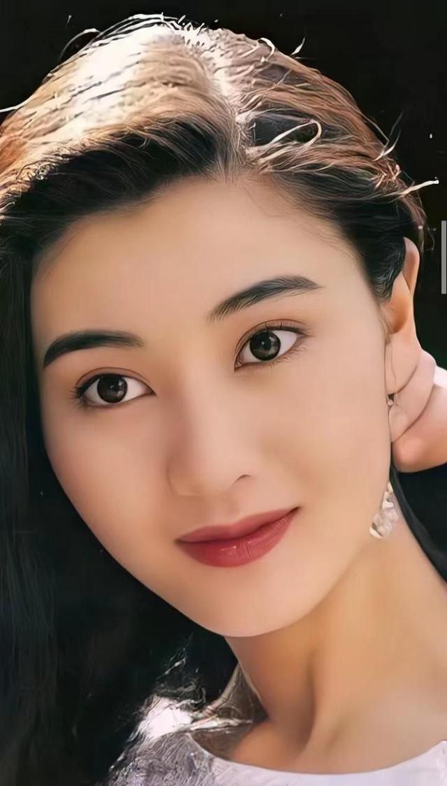 李嘉欣现在的身体状况（李嘉欣生病也不忘爱美本性）(3)