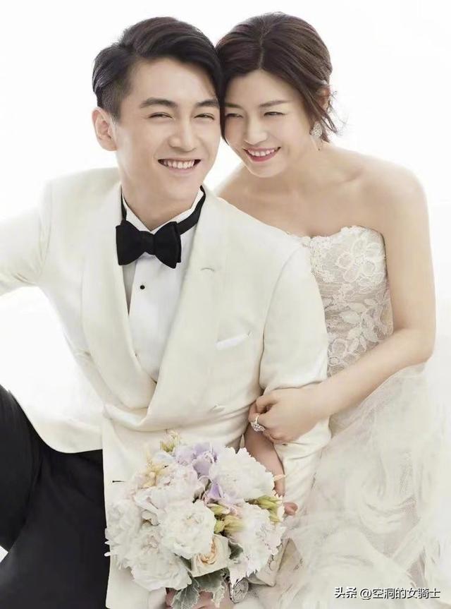 陈晓陈妍希同台超级养眼甜蜜（陈晓陈妍希夫妇合体上综艺）(1)