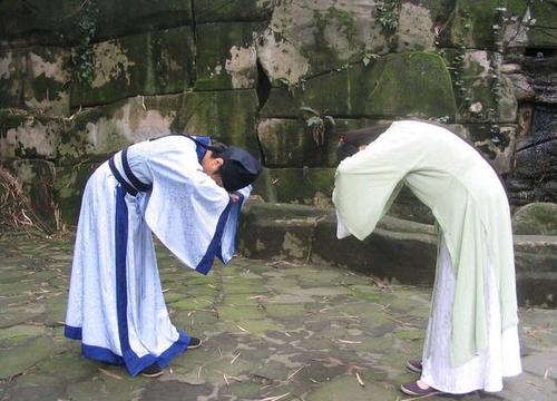 作揖的意思(作揖的相关知识)