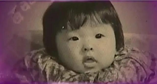 韩红悼念奶奶（父亲早逝母亲改嫁）(3)