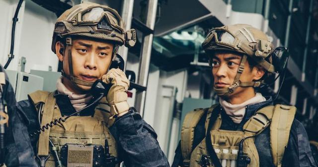 张译有几个妻子（娶二婚妻子还带娃）(6)