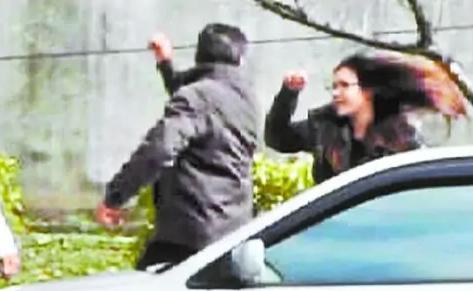 张韶涵的家庭风波（患病时遭生母插刀）(11)