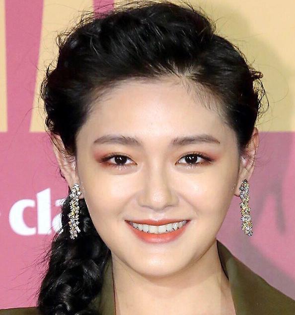 汪小菲深夜发文喊话大s（大S回应汪小菲出轨传闻）(2)