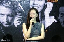 张靓颖的家庭观（张靓颖的婚事让妈操碎了心）(1)