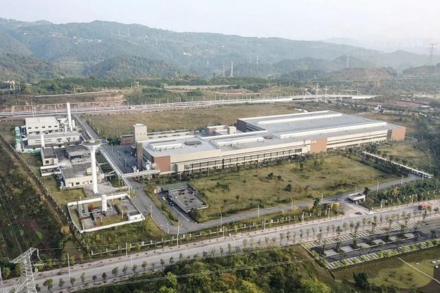 国产手机屏幕玻璃排行（这款摔不烂的手机屏幕玻璃）(2)