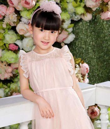 儿童简单扎发三个辫子（8款好看的儿童辫子扎发）(3)