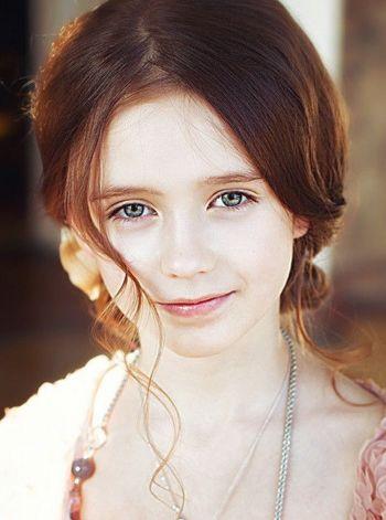 儿童简单扎发三个辫子（8款好看的儿童辫子扎发）(4)