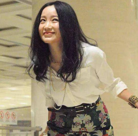 臧天朔和斯琴格日乐情史（被臧天朔原配逼到堕胎自杀）(22)