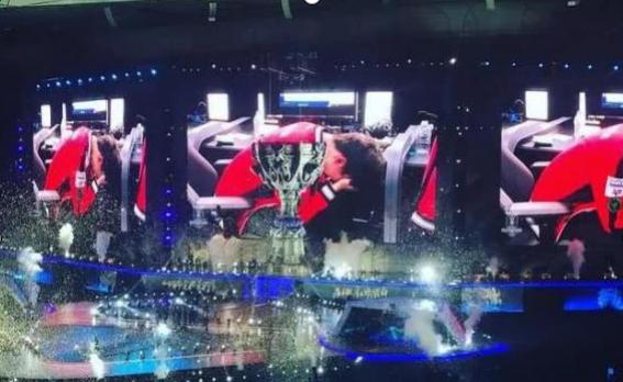 恩静结婚与faker有什么梗（13次夺冠的Faker因恩静婚讯上热搜）(16)