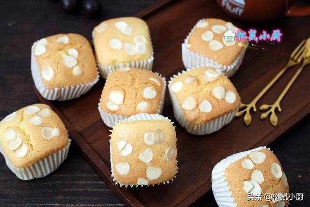 在家自己制作小蛋糕简单做法（给孩子做个老式无水小蛋糕）(1)