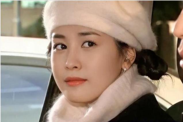 金喜善整过容吗（整容后遗症有多可怕）(7)