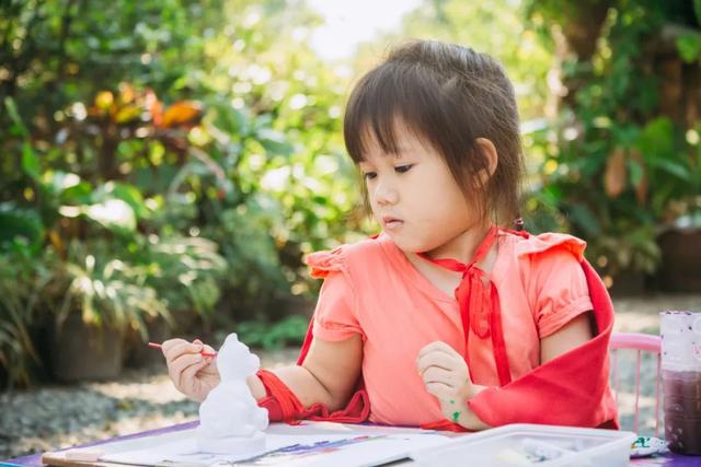 多动症的成年人有哪些症状表现（不好动也有可能是多动症）(3)