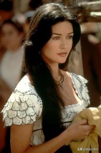 ​美国女星凯瑟琳泽塔琼斯（嫁大25岁的男人硬刚不良媒体）