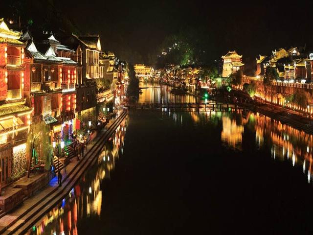 张家界凤凰古城自助游攻略（湖南周边张家界-凤凰古城七日游攻略来啦）(19)