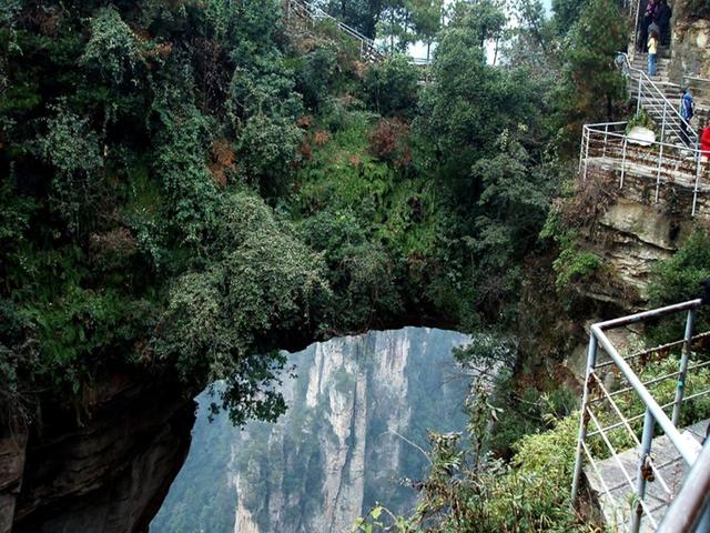 张家界凤凰古城自助游攻略（湖南周边张家界-凤凰古城七日游攻略来啦）(6)