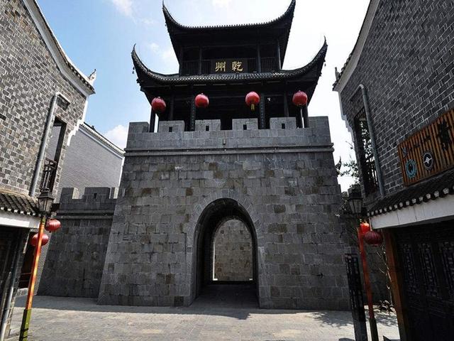 张家界凤凰古城自助游攻略（湖南周边张家界-凤凰古城七日游攻略来啦）(20)