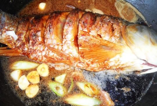 红烧鲤鱼咋做好吃