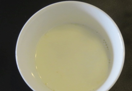 纯牛奶保质期一年正常吗,保质期一年的牛奶有营养图4