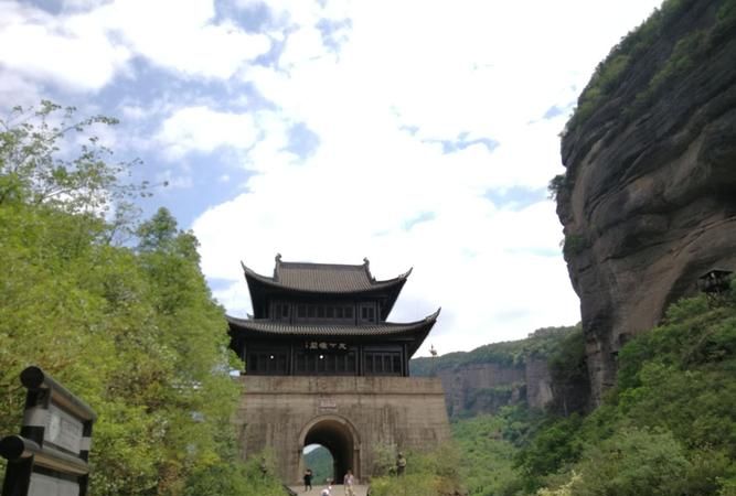 广元到剑门关天赐温泉怎么坐车