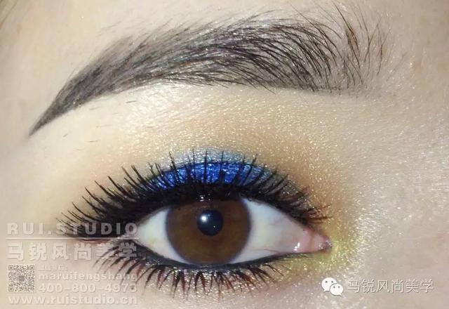 贴假睫毛详细教学既好看又结实（如何粘贴假睫毛）(11)