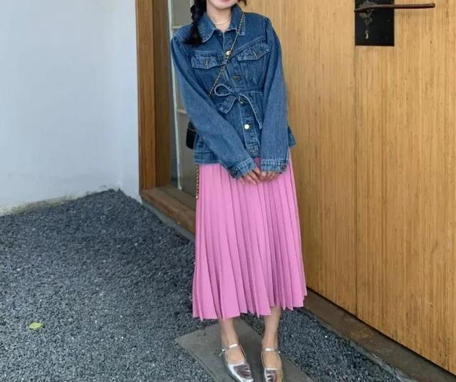 牛仔衣7个搭配技巧（牛仔衣还只知道披这穿）(3)