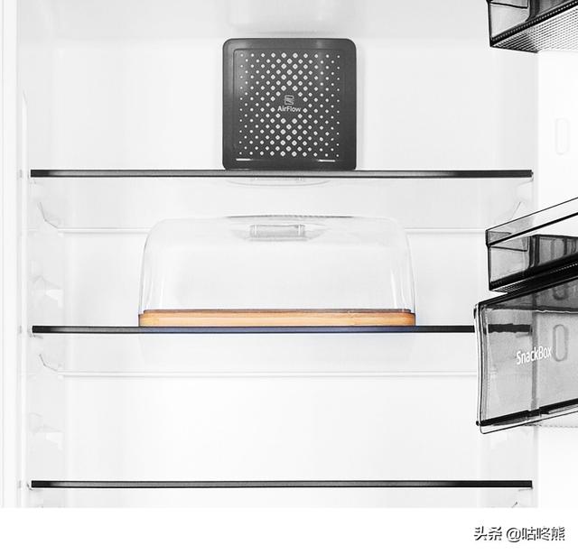 西门子顶级电冰箱（欧洲豪华冰箱最贵的达45万）(3)