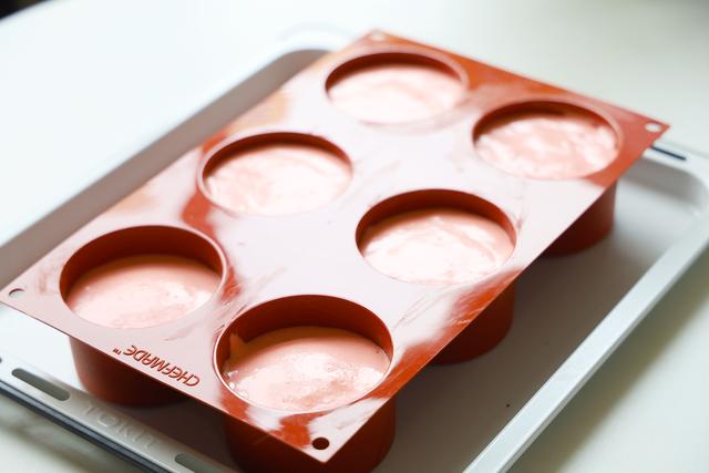 好吃颜值高四款杯子蛋糕（适合下午茶吃的杯子蛋糕）(11)