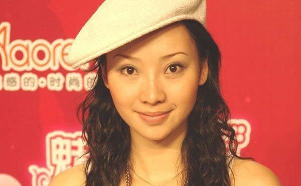 学会鞠婧祎的换头术（换头界8位女大佬）(32)