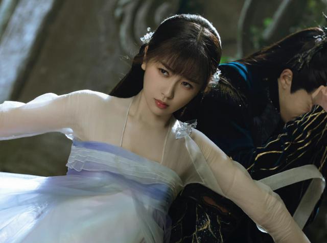 苍兰诀虞书欣什么时候上映（苍兰诀刚火出圈）(4)