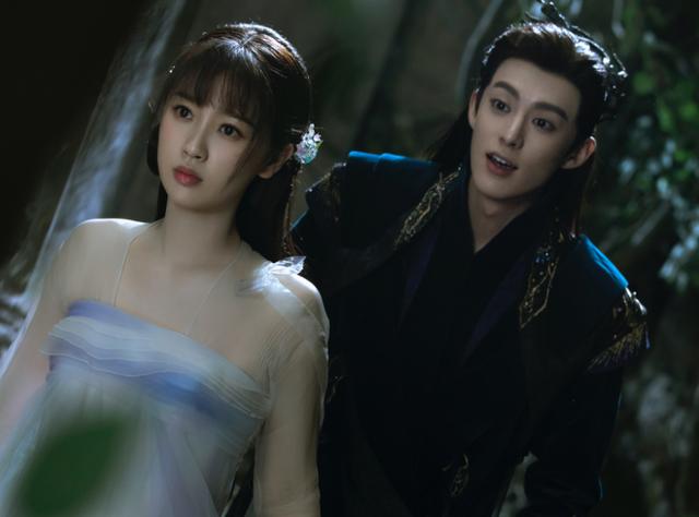 苍兰诀虞书欣什么时候上映（苍兰诀刚火出圈）(3)