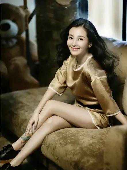 盘点娱乐圈90后当红的六位女明星（这6位来自重庆的女明星）(1)