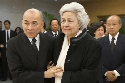 ​柬埔寨历任国王（柬埔寨最美王后）