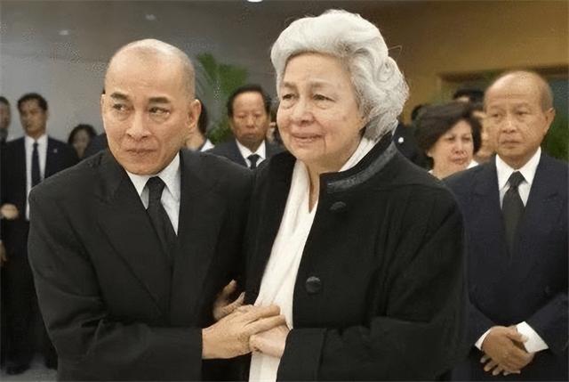 柬埔寨历任国王（柬埔寨最美王后）(1)