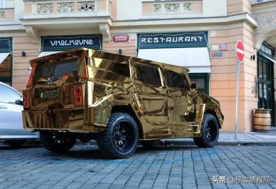 ​现代战舰超牛轰炸机（这应该是世界上最）