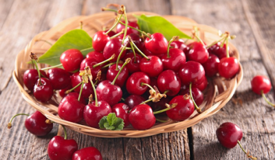 ​车厘子吃多少合适，车厘子上火吗,车厘子天天吃多少比较好？